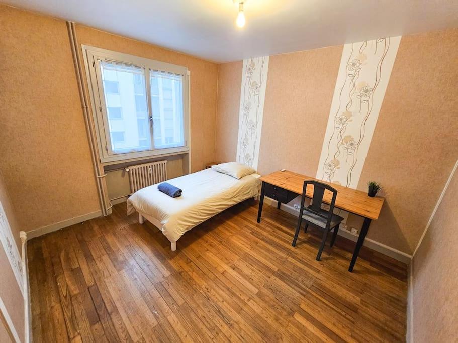 Le Bergson 3 Chambres Stationnement Gratuit Saint-Etienne  Zewnętrze zdjęcie