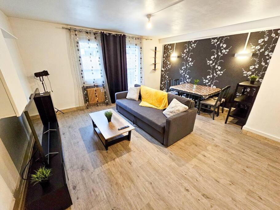 Le Bergson 3 Chambres Stationnement Gratuit Saint-Etienne  Zewnętrze zdjęcie