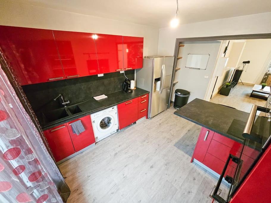 Le Bergson 3 Chambres Stationnement Gratuit Saint-Etienne  Zewnętrze zdjęcie