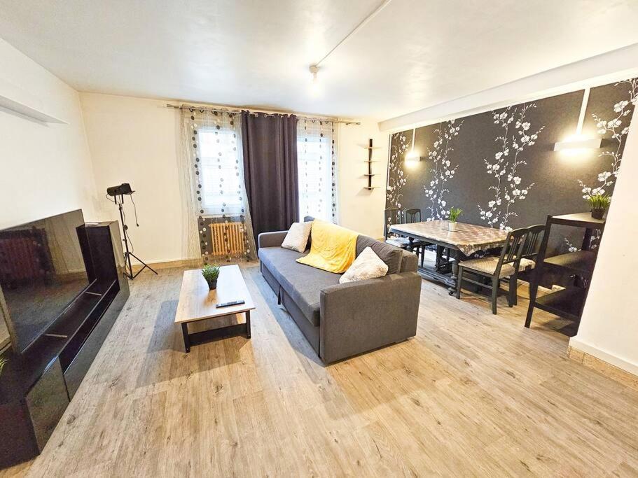 Le Bergson 3 Chambres Stationnement Gratuit Saint-Etienne  Zewnętrze zdjęcie