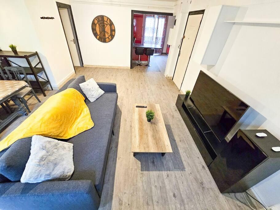 Le Bergson 3 Chambres Stationnement Gratuit Saint-Etienne  Zewnętrze zdjęcie