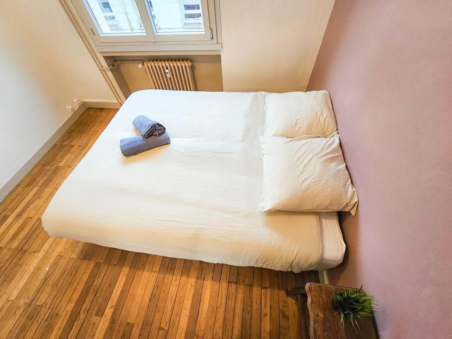 Le Bergson 3 Chambres Stationnement Gratuit Saint-Etienne  Zewnętrze zdjęcie