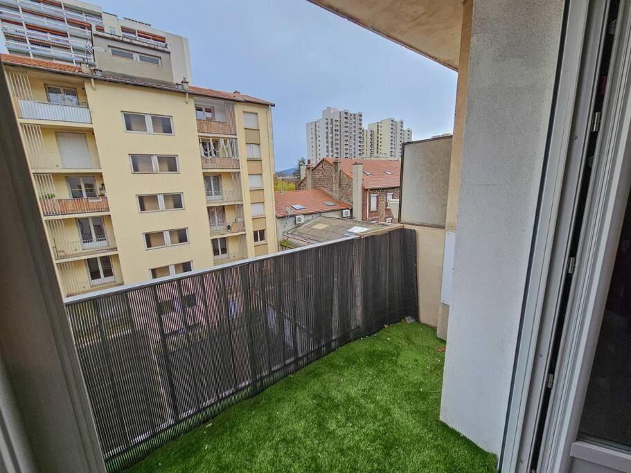 Le Bergson 3 Chambres Stationnement Gratuit Saint-Etienne  Zewnętrze zdjęcie
